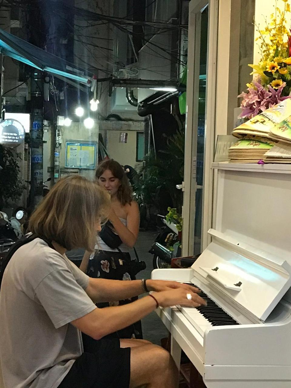 Dola Hostel Ho Chi Minh-byen Eksteriør bilde
